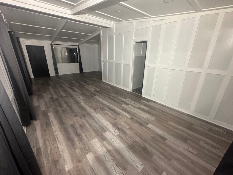 306 N State College Blvd, Anaheim, CA à vendre - Photo intérieure – Image 3 sur 15