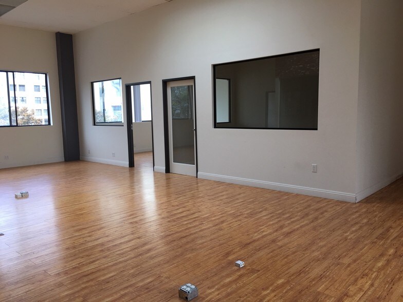 3948-3952 Wilshire Blvd, Los Angeles, CA à louer - Autre – Image 2 sur 3