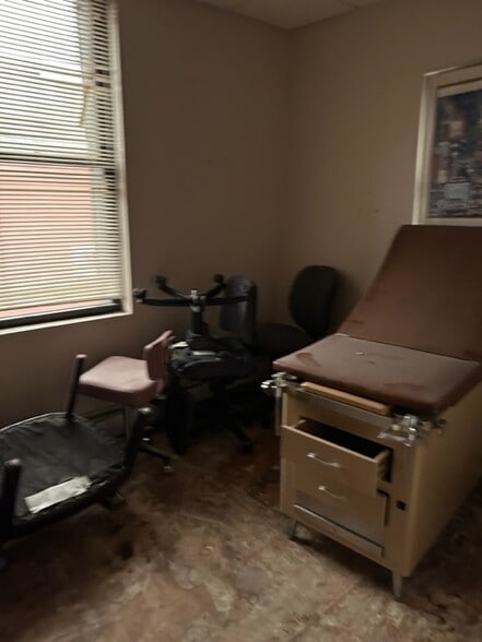 1578 Williamsbridge Rd, Bronx, NY à louer - Photo intérieure – Image 3 sur 11