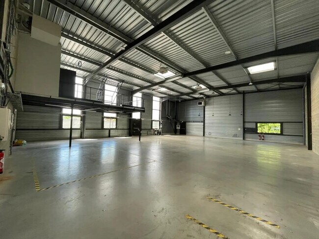 Plus de détails pour 11 Bis Rue Des Renards, Sartrouville - Local d’activités à vendre