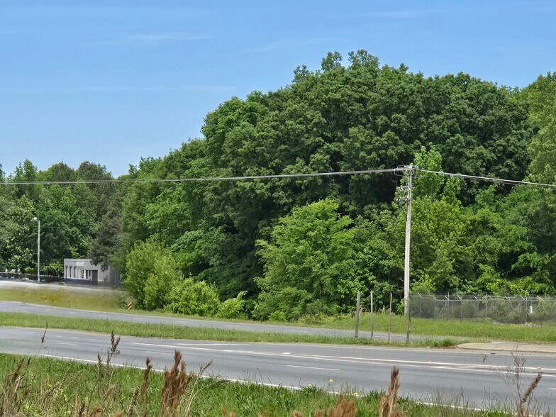 14451 Independence Blvd, Indian Trail, NC à vendre - Photo de l’immeuble – Image 2 sur 2