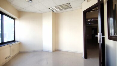 Bureau dans Rubí, Barcelona à louer Photo intérieure– Image 2 sur 12