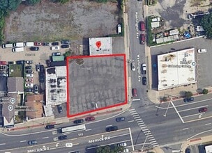 5675 Merrick Rd, Massapequa, NY à louer Photo intérieure– Image 1 sur 1