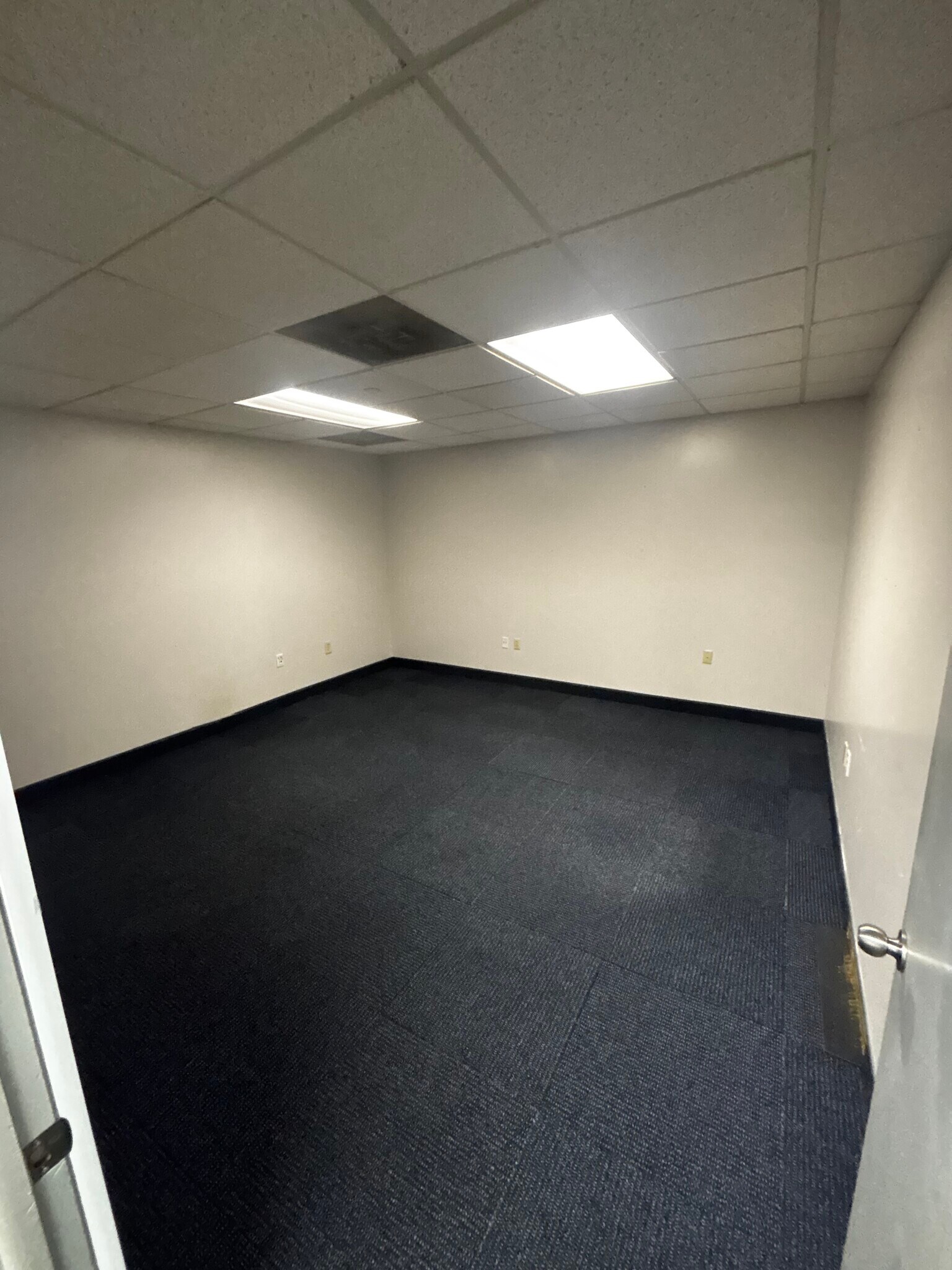 7850 NW 146th St, Miami Lakes, FL à louer Photo intérieure– Image 1 sur 3