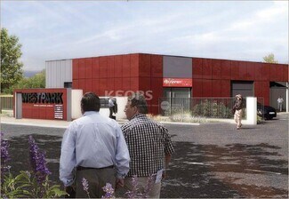 Plus de détails pour Local d'activités à louer