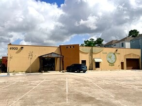 4900 N Shepherd St, Houston, TX à louer Photo de l’immeuble– Image 2 sur 7