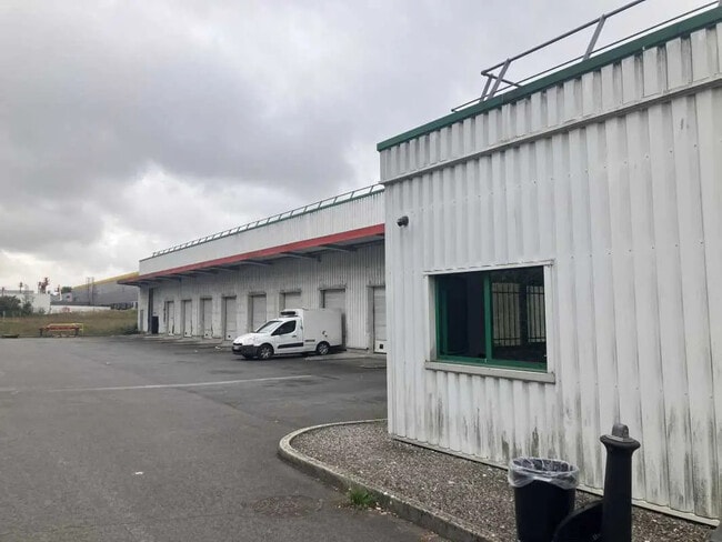 Plus de détails pour 9 Rue Isaac Newton, Mitry-Mory - Bureau, Local d'activités à louer