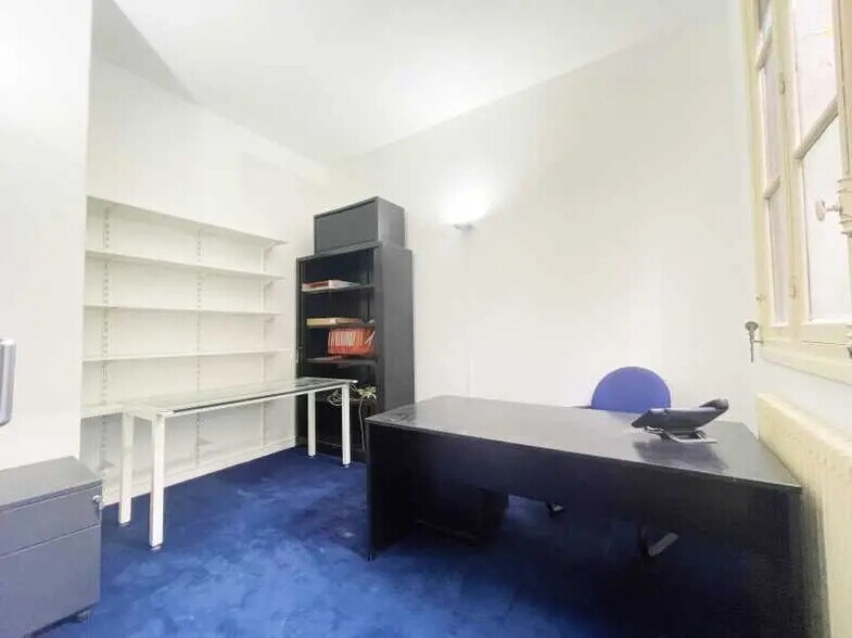 Bureau dans Paris à louer - Photo de l’immeuble – Image 2 sur 7