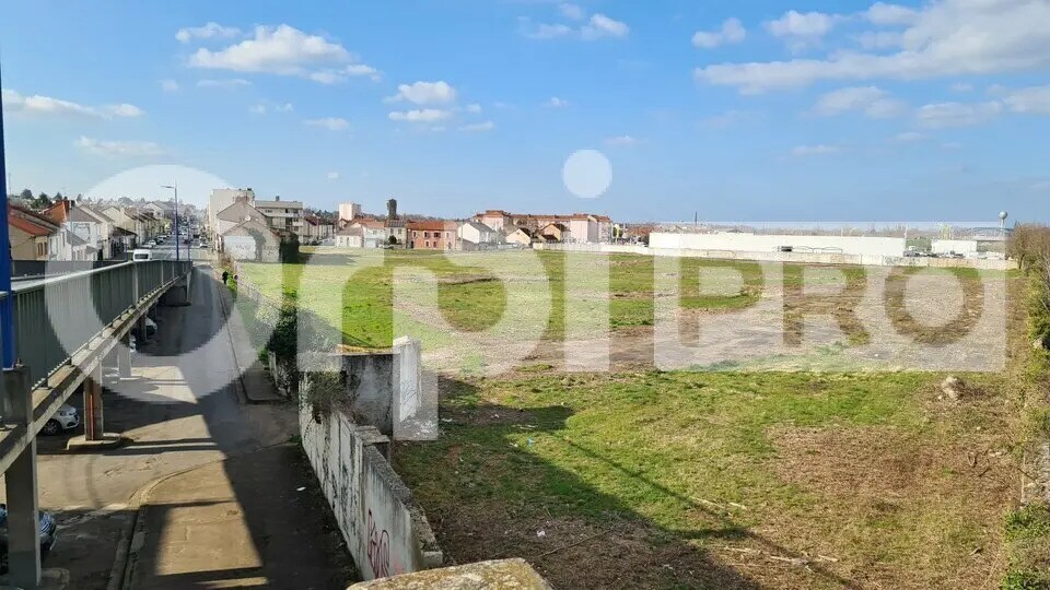 Terrain dans Montluçon à vendre - Photo de l’immeuble – Image 3 sur 10