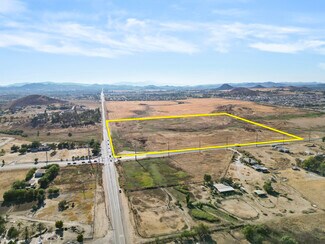 Plus de détails pour 0 Loretta Ave, Menifee, CA - Terrain à vendre
