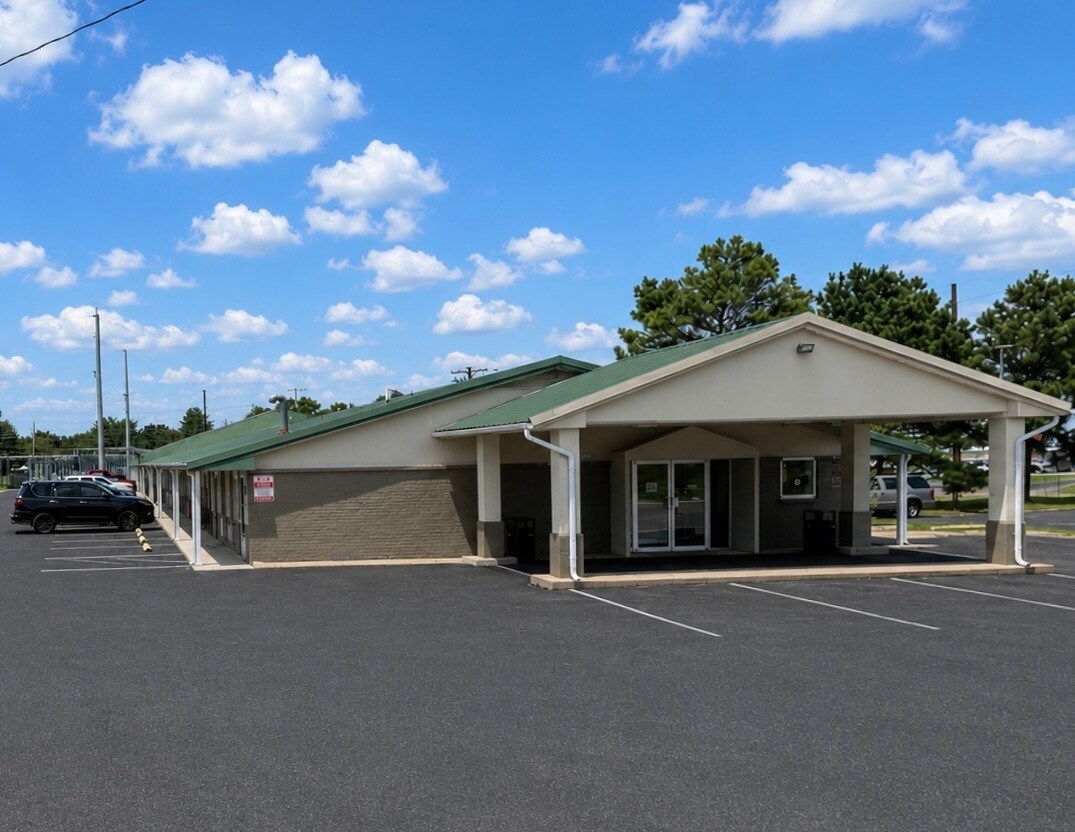 1004 US Highway 51 Byp W, Dyersburg, TN à vendre Photo de l’immeuble– Image 1 sur 9
