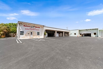 517 NE 5th Ave, Boynton Beach, FL à louer Photo intérieure– Image 1 sur 47