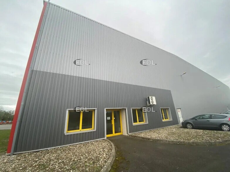 Industriel/Logistique dans Ottmarsheim à louer - Photo de l’immeuble – Image 3 sur 14