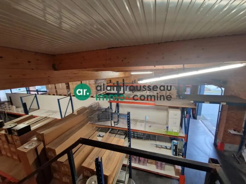Industriel/Logistique dans Verrières-en-Anjou à louer - Photo de l’immeuble – Image 1 sur 1