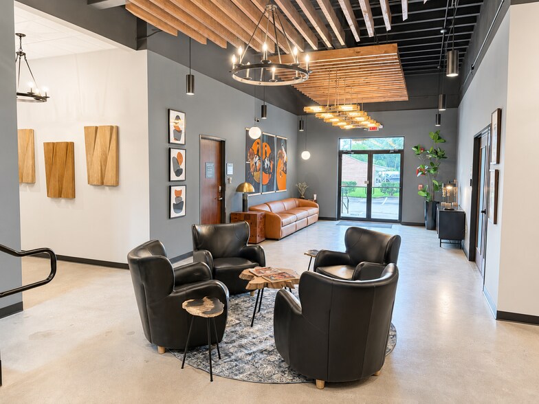 8043 FM 359 Rd S, Fulshear, TX à louer - Photo de l’immeuble – Image 3 sur 3