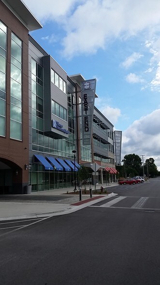 715 E Main St, Midland, MI à louer - Photo de l’immeuble – Image 2 sur 2