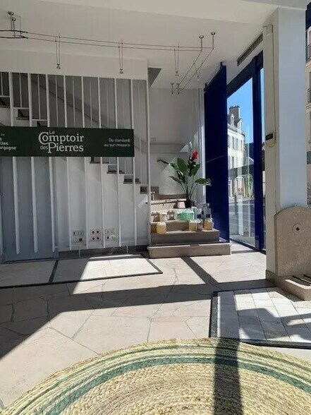 Bureau dans Dijon à vendre - Photo de l’immeuble – Image 3 sur 10