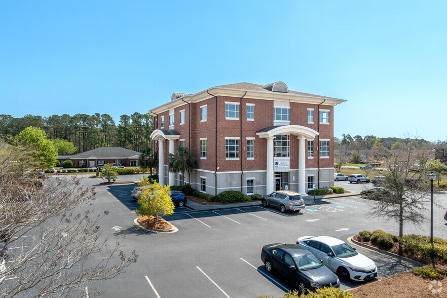 11915 Plaza Dr, Murrells Inlet, SC à louer - Photo de l’immeuble – Image 2 sur 4
