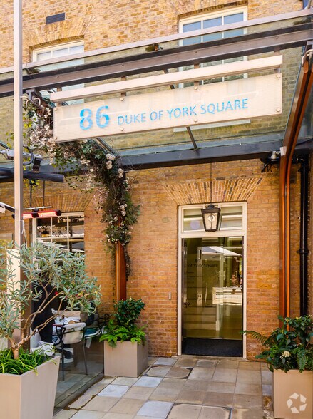 86 Duke Of York Sq, Londres à louer - Photo de l’immeuble – Image 3 sur 4