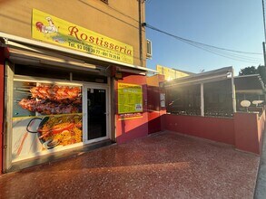 Local commercial dans Castelldefels, Barcelona à louer Photo intérieure– Image 2 sur 17