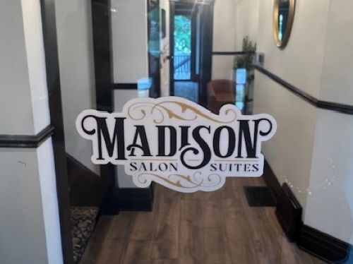 210 N Madison St, Woodstock, IL à louer - Photo intérieure – Image 2 sur 10