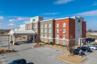 Plus de détails pour 8405 E 102nd St S, Tulsa, OK - Hôtellerie à vendre