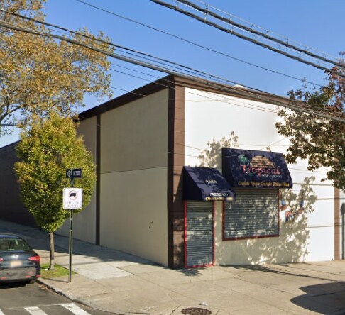 1323 Randall Ave, Bronx, NY à louer - Photo principale – Image 1 sur 1