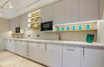 67-69 Turnmill St, Londres à louer Photo de l’immeuble– Image 1 sur 8