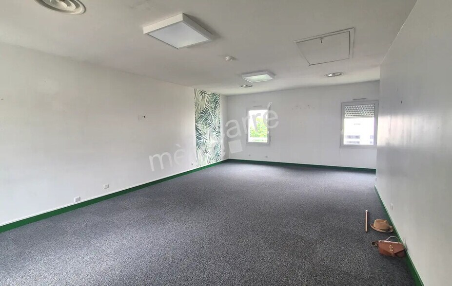 Bureau dans Rezé à vendre - Photo de l’immeuble – Image 3 sur 3