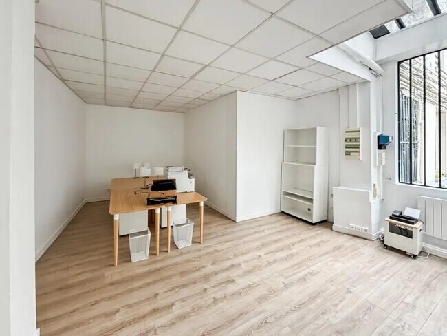 Plus de détails pour Bureau à louer