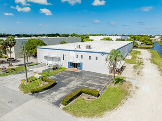 Plus de détails pour 6630 NW 16th Ter, Fort Lauderdale, FL - Industriel/Logistique à louer