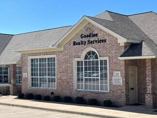 Plus de détails pour 2840 Keller Springs Rd, Carrollton, TX - Bureau à vendre