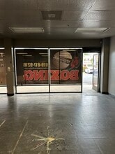 6784 El Cajon Blvd, San Diego, CA à louer Photo intérieure– Image 2 sur 2