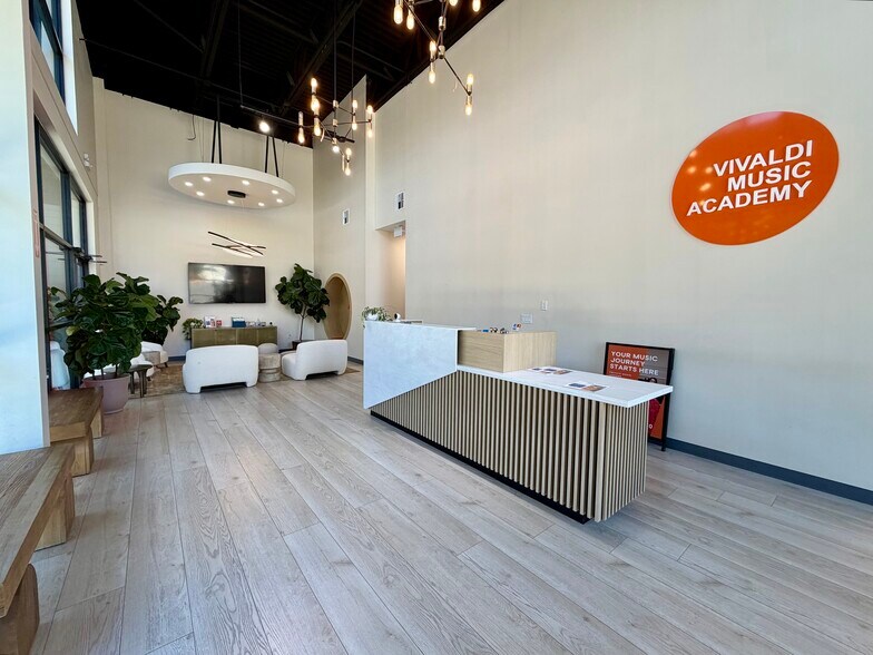 1009 Yale St, Houston, TX à louer - Photo de l’immeuble – Image 3 sur 18