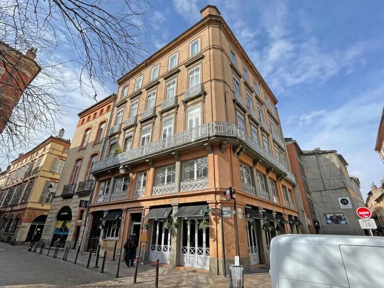1 Place De La Bourse, Toulouse à louer - Photo de l’immeuble – Image 2 sur 5