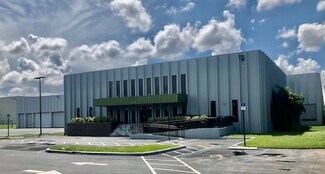 Plus de détails pour 10100 NW 25th St, Miami, FL - Industriel/Logistique à louer