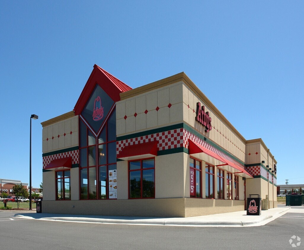 116 Bridgewater Ln, Mooresville, NC à louer Photo intérieure– Image 1 sur 2