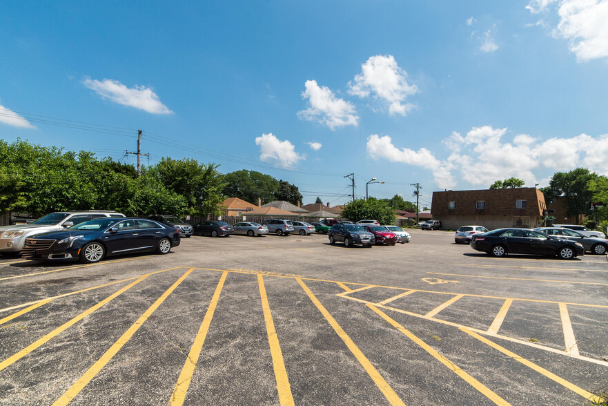 5025-5033 N Harlem Ave, Chicago, IL à louer - Photo de l’immeuble – Image 3 sur 11