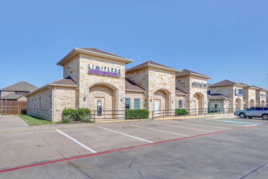 11751 Alta Vista Rd, Fort Worth, TX à louer - Photo de l’immeuble – Image 2 sur 9