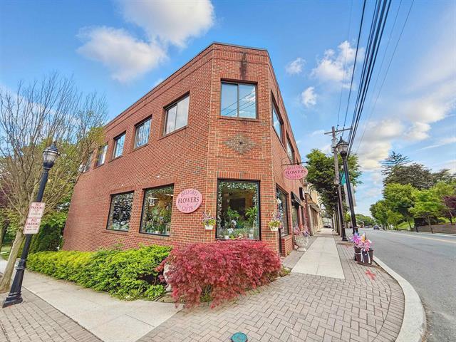 856 Kinderkamack Rd, River Edge, NJ à louer - Photo de l’immeuble – Image 1 sur 5