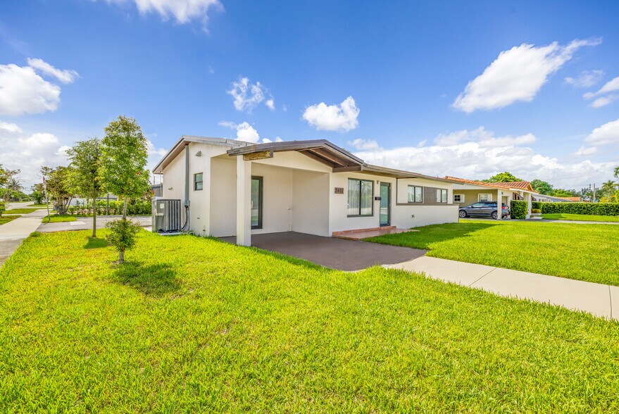 3401 SW 107th Ave, Miami, FL à louer - Photo de l’immeuble – Image 3 sur 34