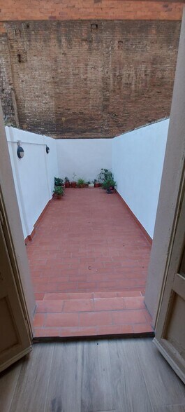 View Photo