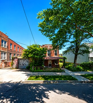 Plus de détails pour 649 Pine St, Brooklyn, NY - Logement à vendre