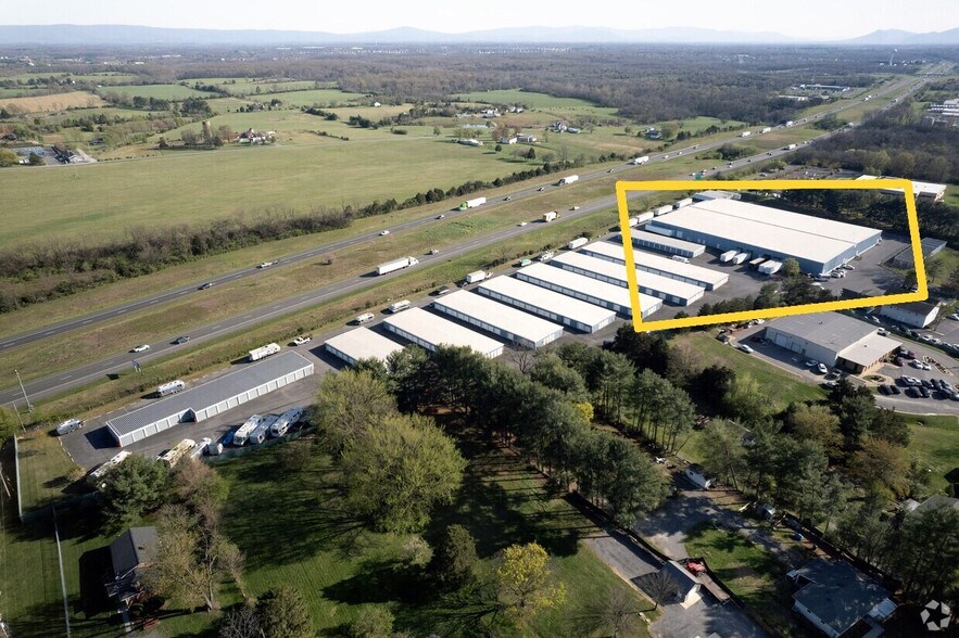 3082-3090 Shawnee Dr, Winchester, VA à louer - Photo de l’immeuble – Image 2 sur 5