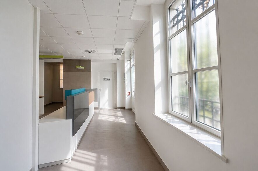 13 Rue Du Faubourg Saint-Martin, Paris à vendre - Photo intérieure – Image 3 sur 7