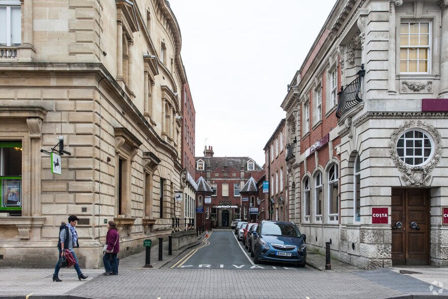 1 The Avenue, Worcester à vendre - Photo de l’immeuble – Image 3 sur 4