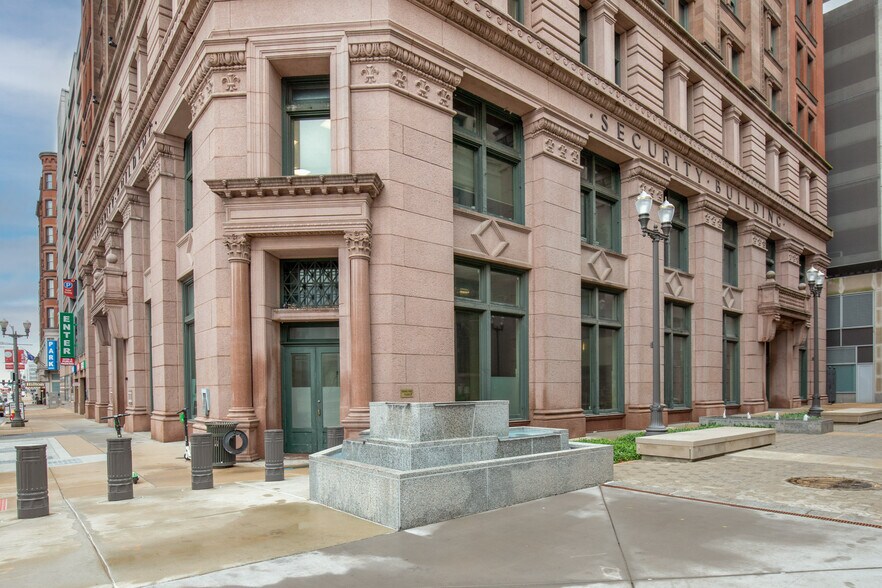 319 N 4th St, Saint Louis, MO à louer - Photo de l’immeuble – Image 3 sur 16