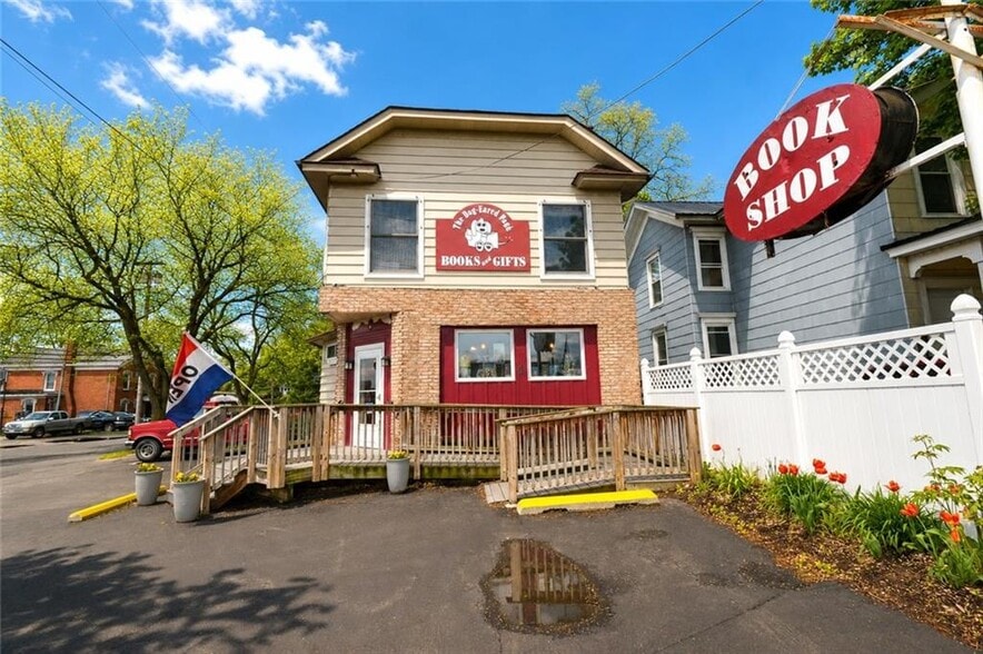 450 E Main St, Palmyra, NY à vendre - Photo de l’immeuble – Image 3 sur 29