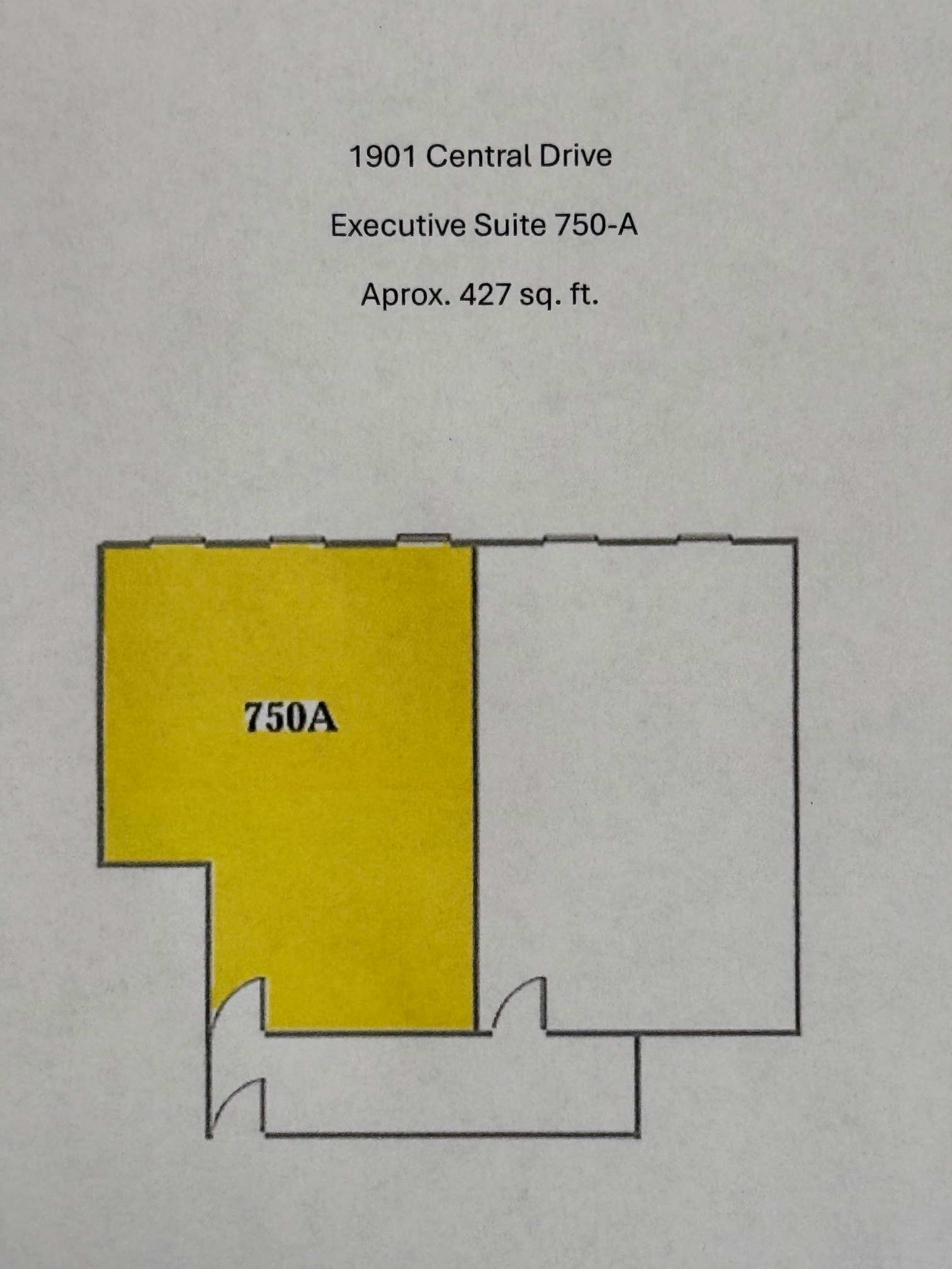 1901 Central Dr, Bedford, TX à louer Plan d’étage– Image 1 sur 2
