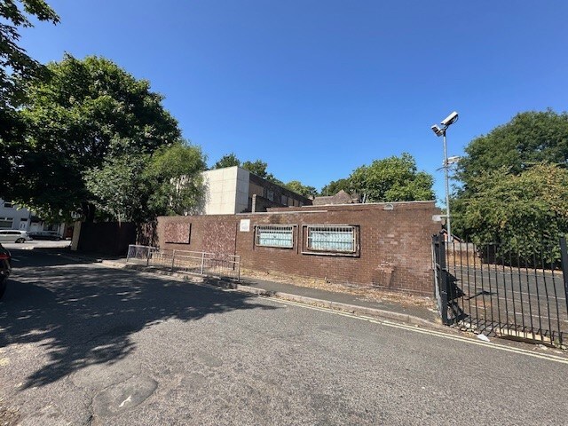 413 Newhampton Rd W, Wolverhampton à vendre - Photo de l’immeuble – Image 2 sur 2